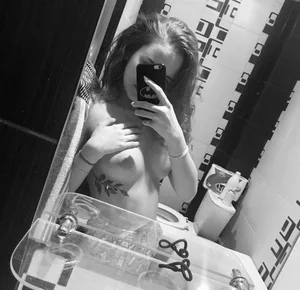Lizanie tyłeczka